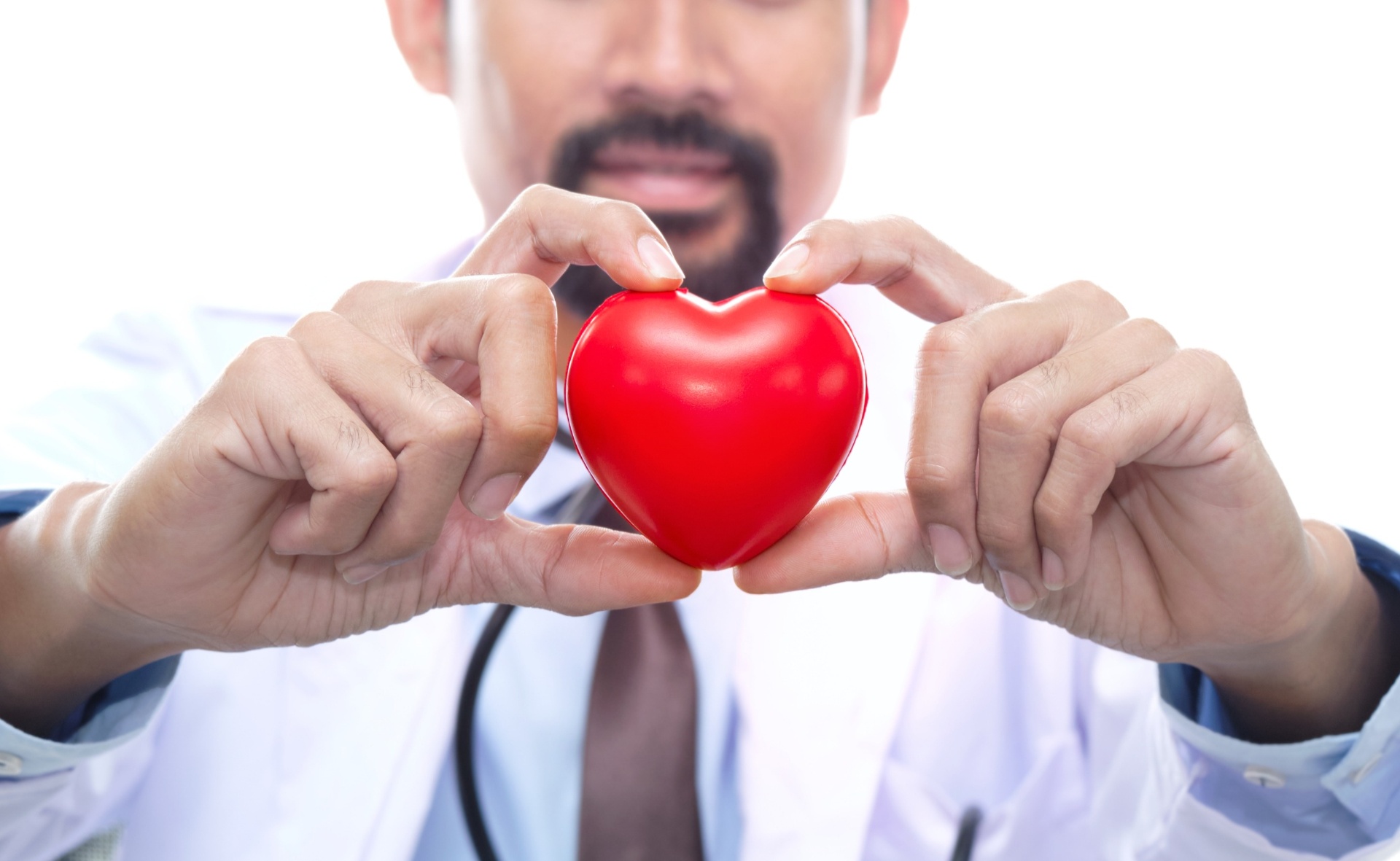 Médico de Cardios Medicina con estetoscopio